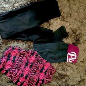 Size small, all 3 leggings for 5